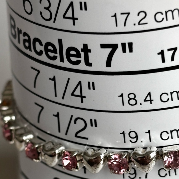 Avon pink & clear rhinestone bracelet/no missing stones/fits size 7 1/2 in wrist - Picture 9 of 9